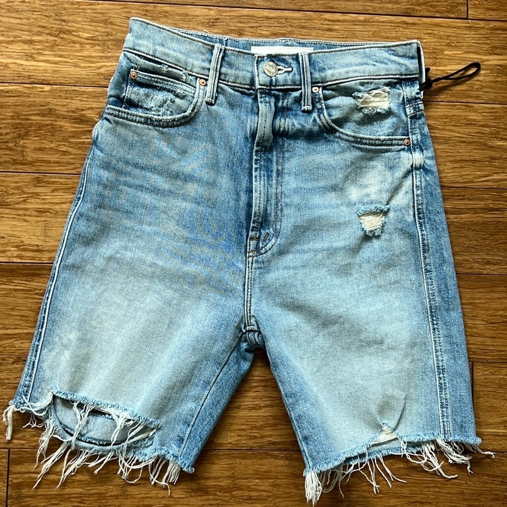 NEW MOTHER High Waisted Smokin Short Fray sz 24